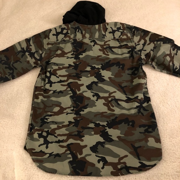 PACSUN Hooded Camo Long Sleeve Button Up Shirt - Picture 4 of 8